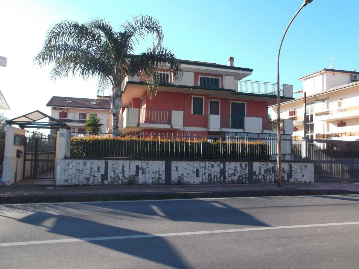 Casa Rosanna Villa Giardini Naxos Exteriör bild